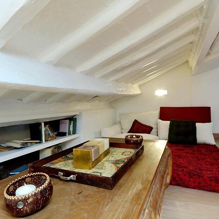 Pantheon Charming Attic | Romeloft Apartment Екстериор снимка